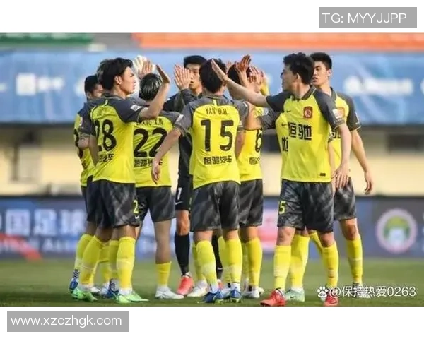 如何通过社交媒体和足球明星建立互动关系与交流平台